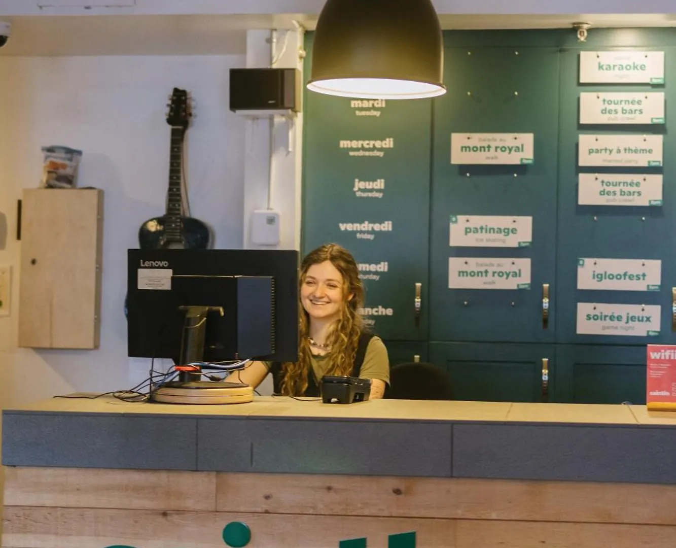 Auberge Saintlo Montreal Hostel Canada