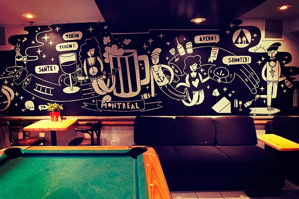 Auberge Saintlo Montreal Hostel