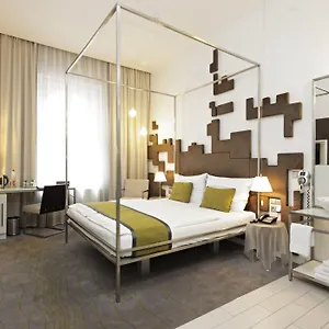 Pure White Hotel Praga
